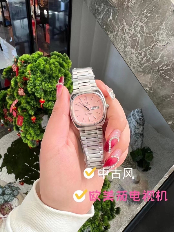 オメガ時計正面デザイン